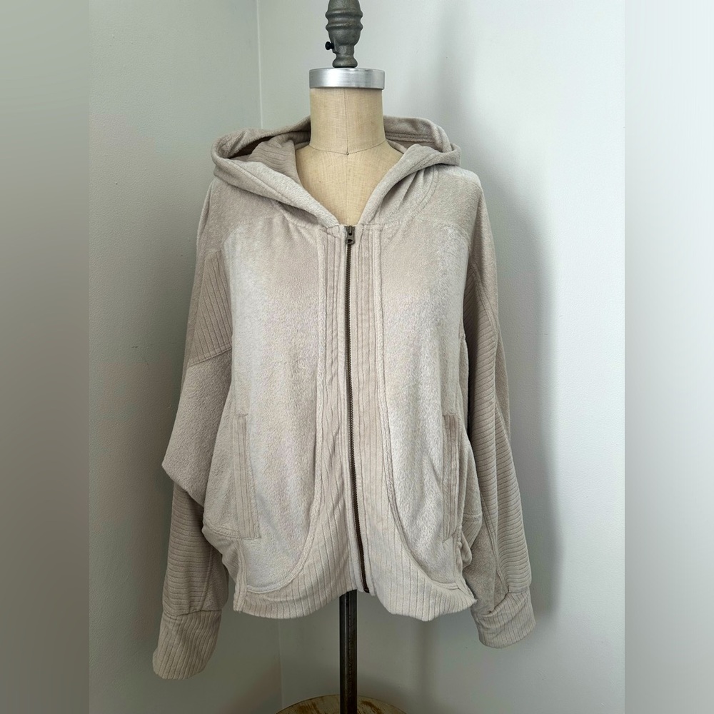 Hello Nite Zip Up Hoodie Cozy Soft Loungewear Color - Alabaster Size L